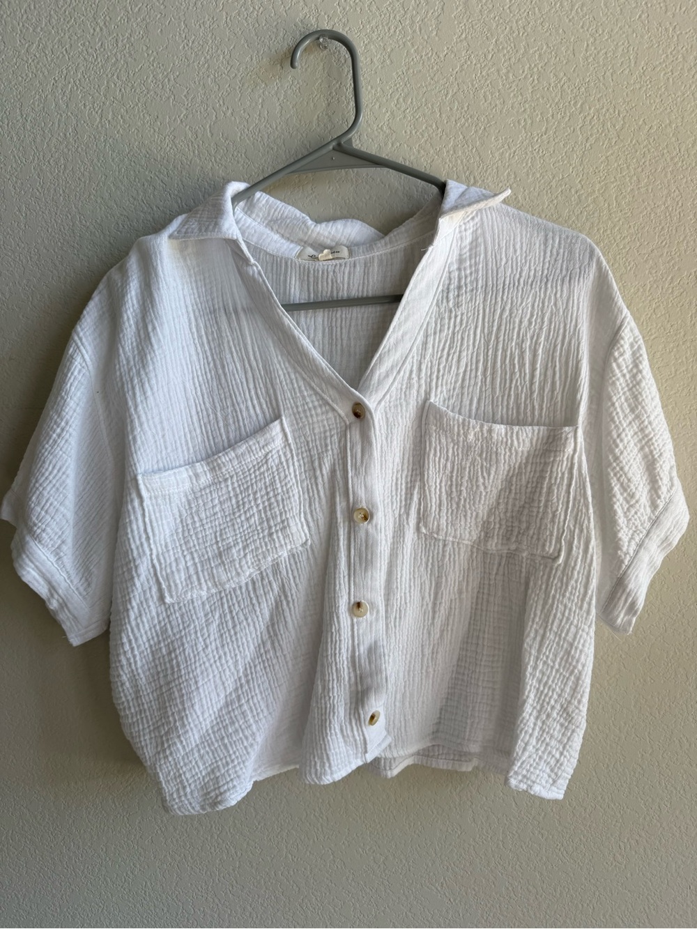 Love Notes White Button-Front Gauze Shirt